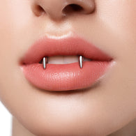 Cool! Surgical Steel Smiley Vampire Fangs Horseshoe Piercing