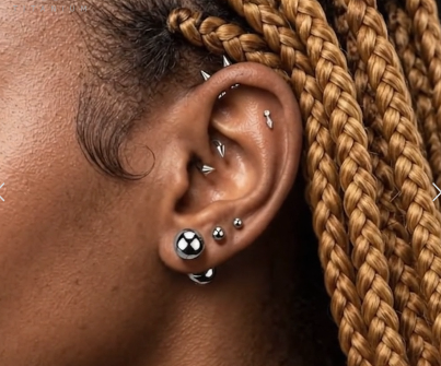 Titanium Threadless Push in Round & Marquise CZ Top Cartilage Labret